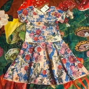 NWT Ella and Lulu Floral Dress w/ Lace Detail